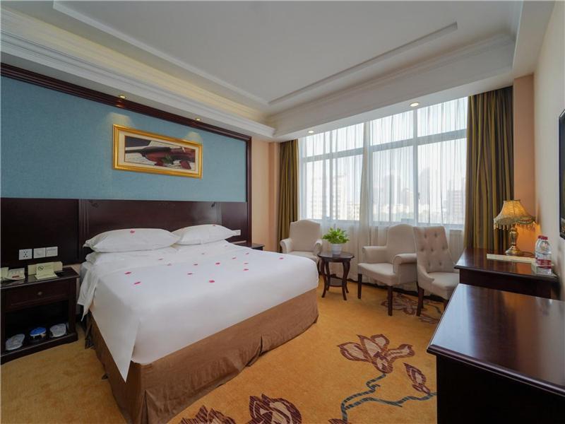 Vienna Hotel Shanghai Pudong Jinqiao Park Exterior photo